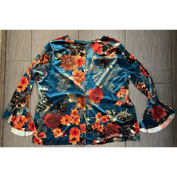 Venus Women’s Multicolor Floral Bell Sleeve Blouse Size 3X Retro Velvet - Picture 3 of 4